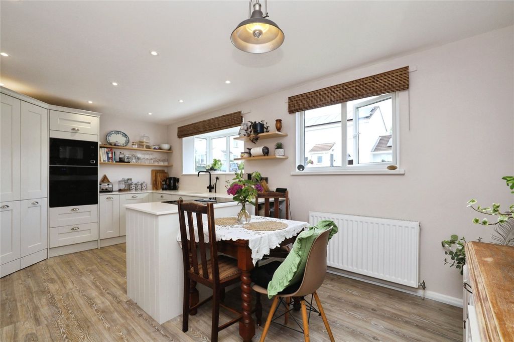 Property photo 3 of 22 Picture No. 04