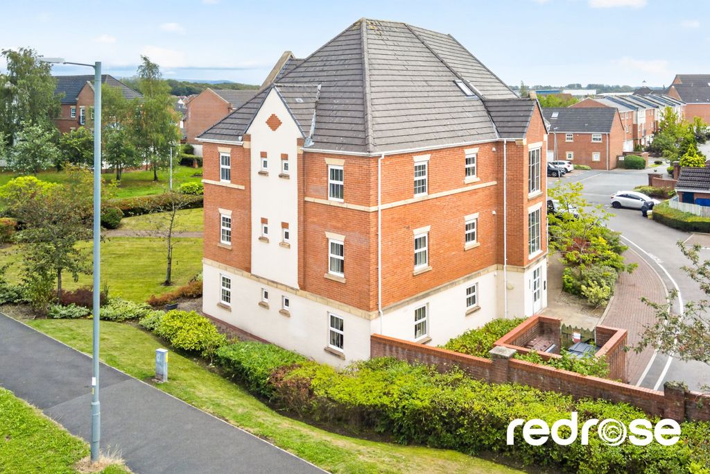 Property photo 1 of 13 Web_21 Perthshire Grove-02-2500Px