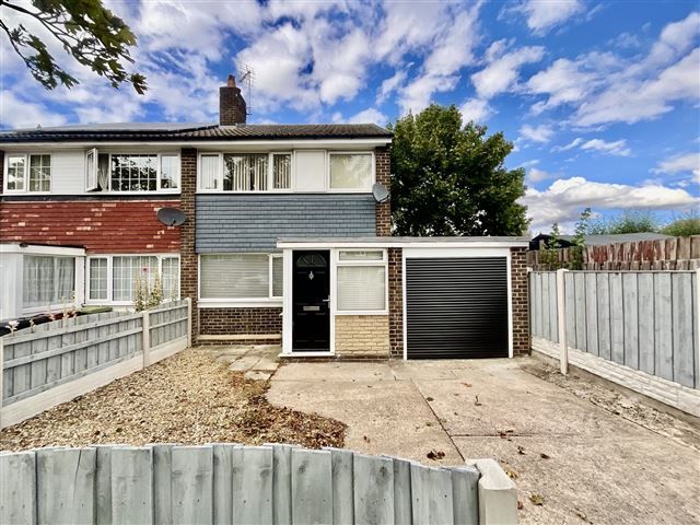 Property photo 1 of 21 Front