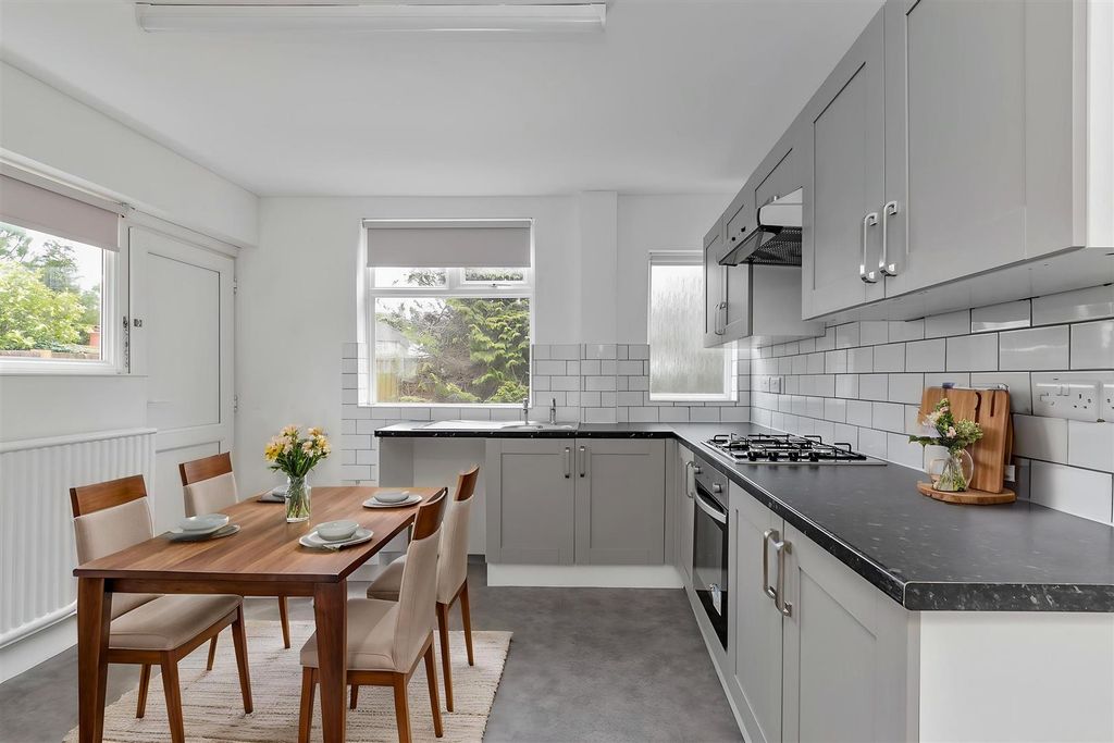 Property photo 3 of 17 1Firwoodave-14 - Dining Room - Standard - 31.Jpg