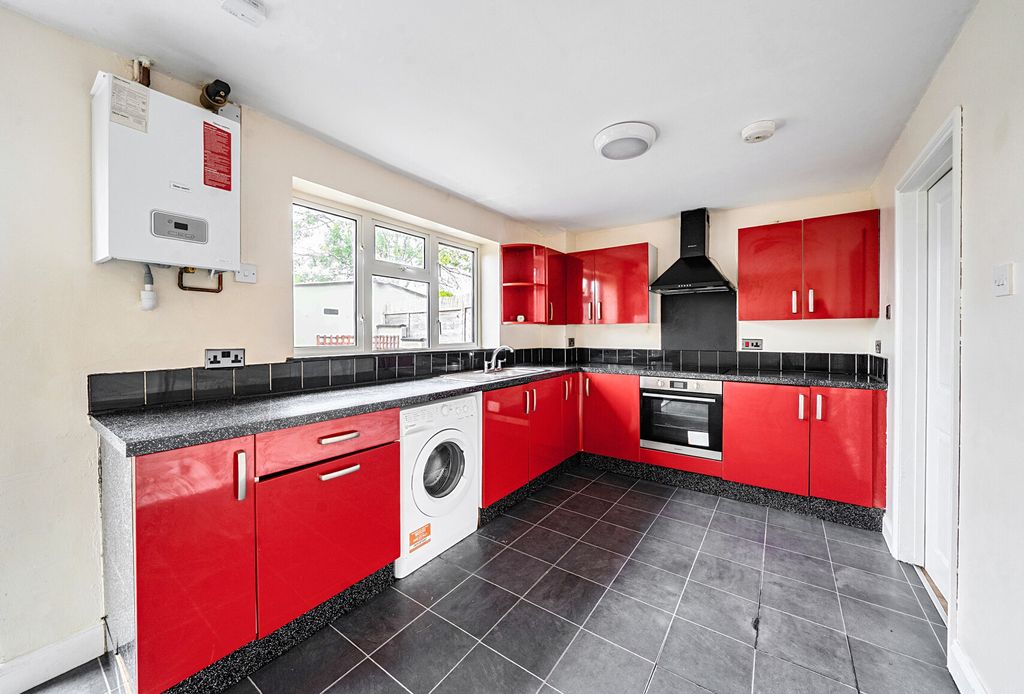 Property photo 3 of 17 1530049 (9).Jpg