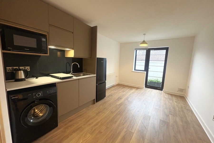 Property photo 2 of 5