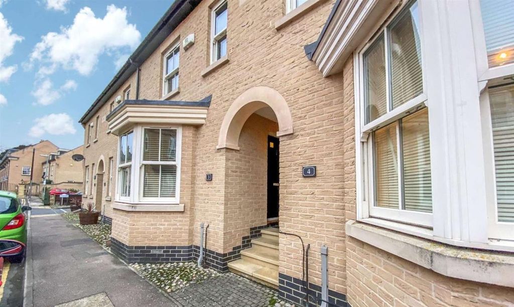 Property photo 1 of 15 Main Picture