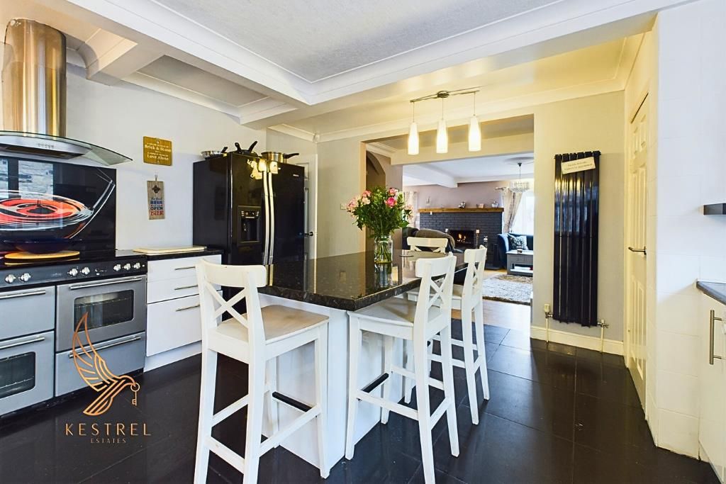 Property photo 2 of 41 11.Png