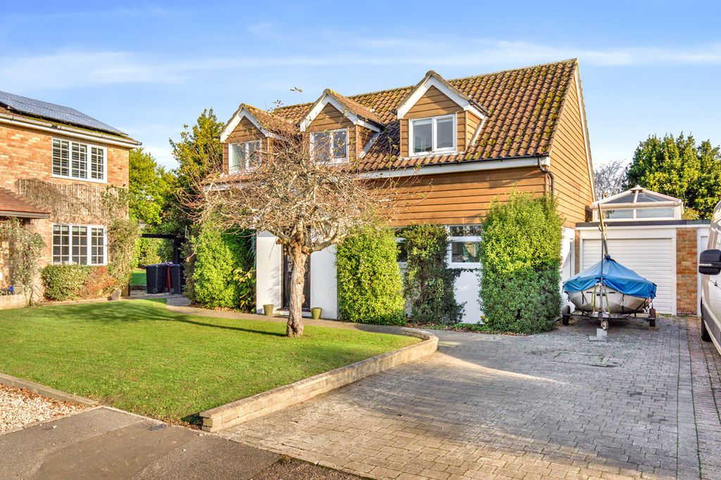 Property photo 2 of 22