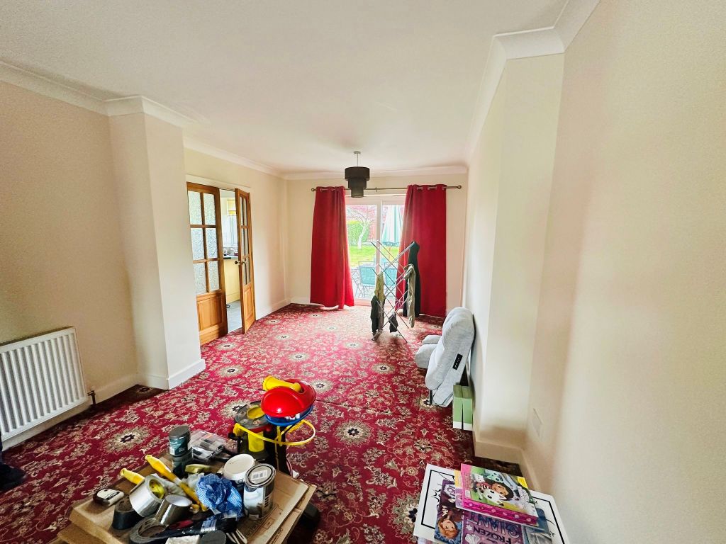 Property photo 2 of 12 Living Room