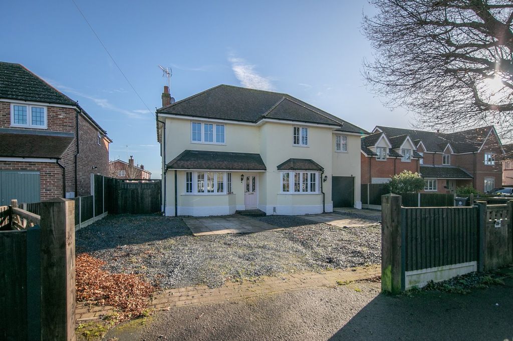 Property photo 1 of 31