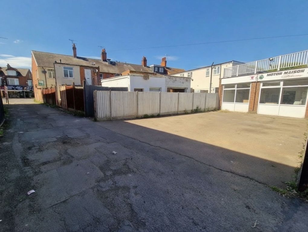 Property photo 3 of 10