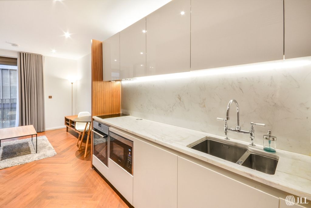 Property photo 2 of 13 Kitchen