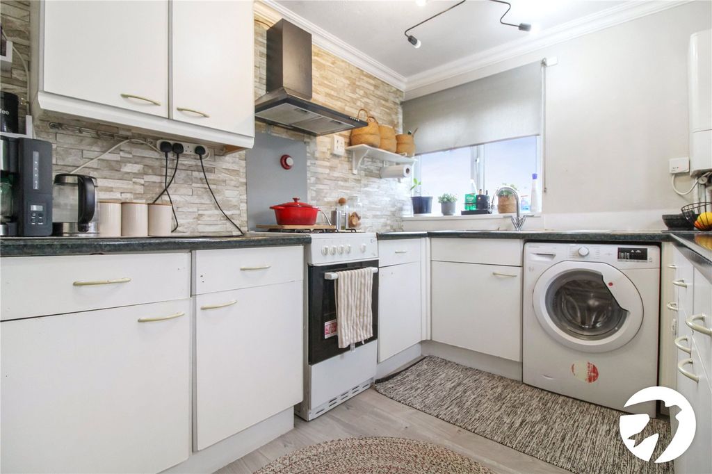 Property photo 3 of 10 Picture No. 10