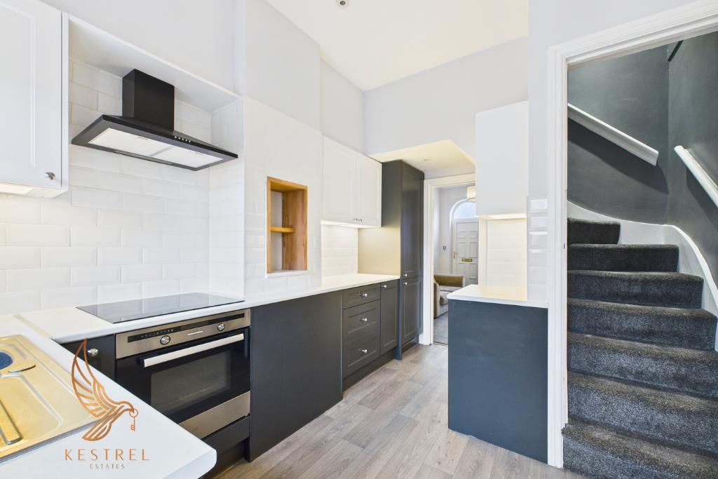 Property photo 1 of 16 8.Png