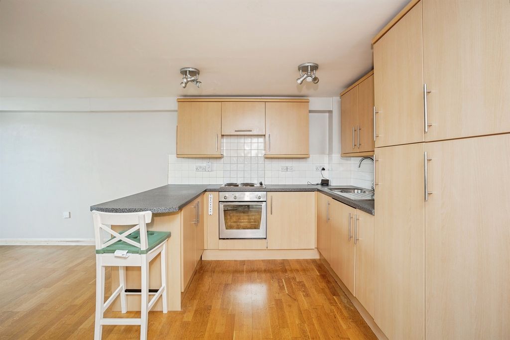 Additional image 5 of 1 bed flat for saleSt. Annes Close, Oakham LE15
