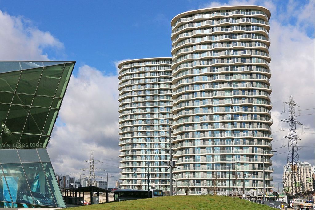 Property photo 3 of 6