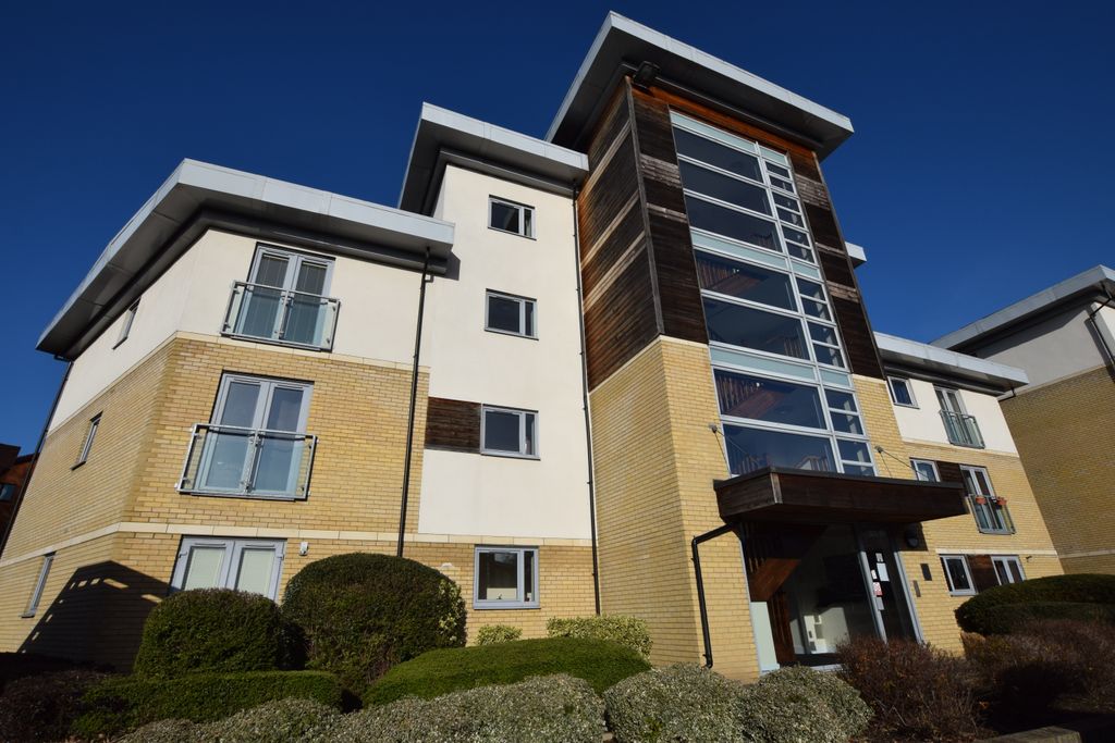 Property photo 1 of 6