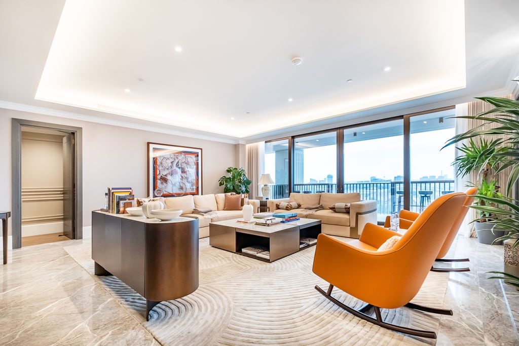 Property photo 1 of 40 Oak-Lane-01