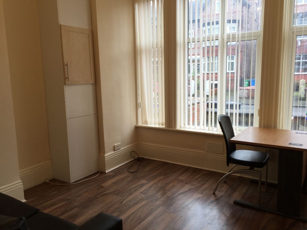 Property photo 2 of 5 Photograph 2