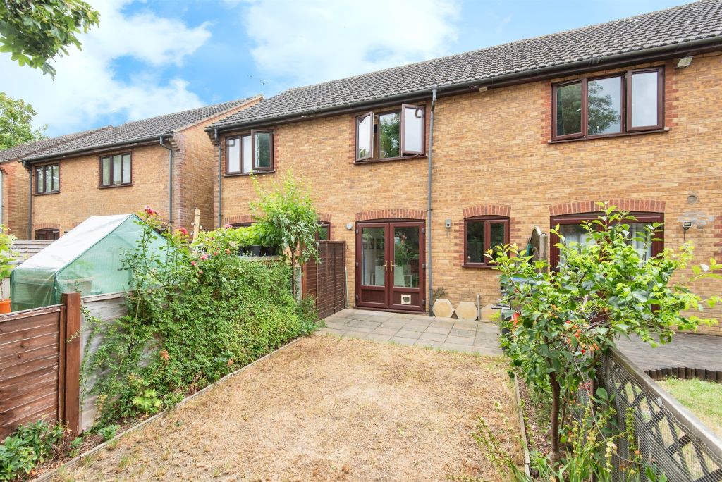 Property photo 2 of 17