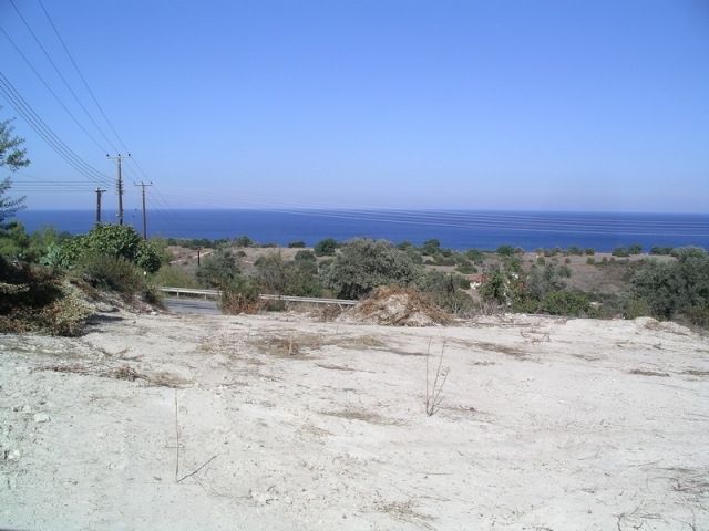 Property photo 3 of 4