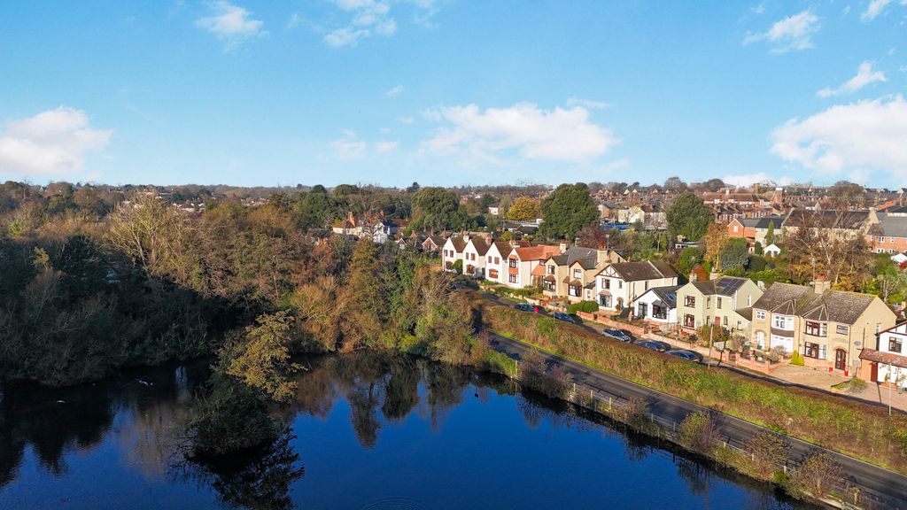 Property photo 2 of 21 Image 1