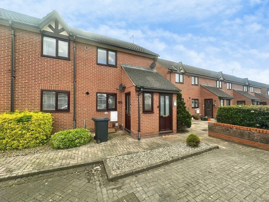 Property photo 1 of 9 Photo 8