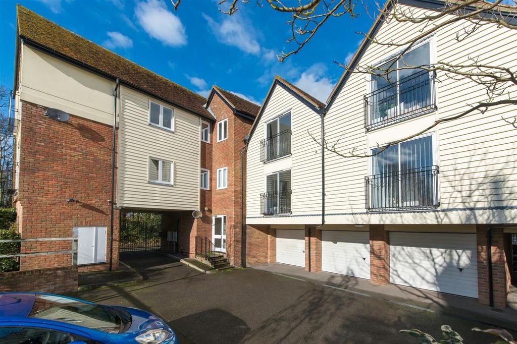 Property photo 1 of 14 Main Picture