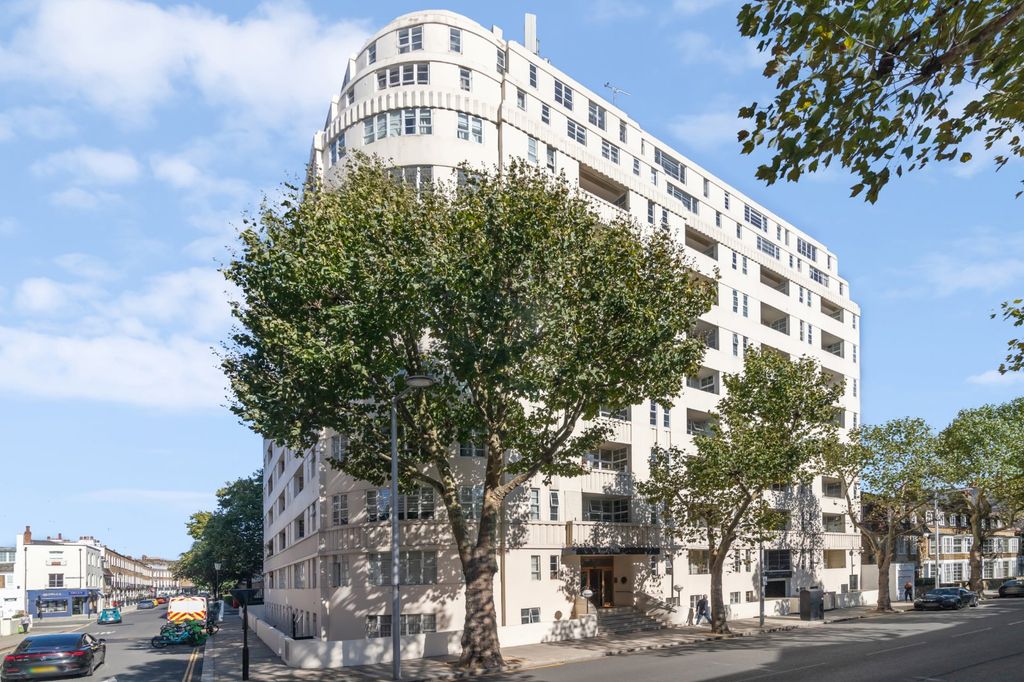 Property photo 1 of 6