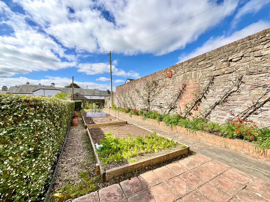 Additional image 31 of 5 bed detached house for saleCastle Parade, Usk NP15