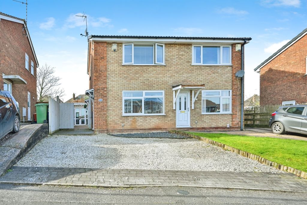 Property photo 1 of 12