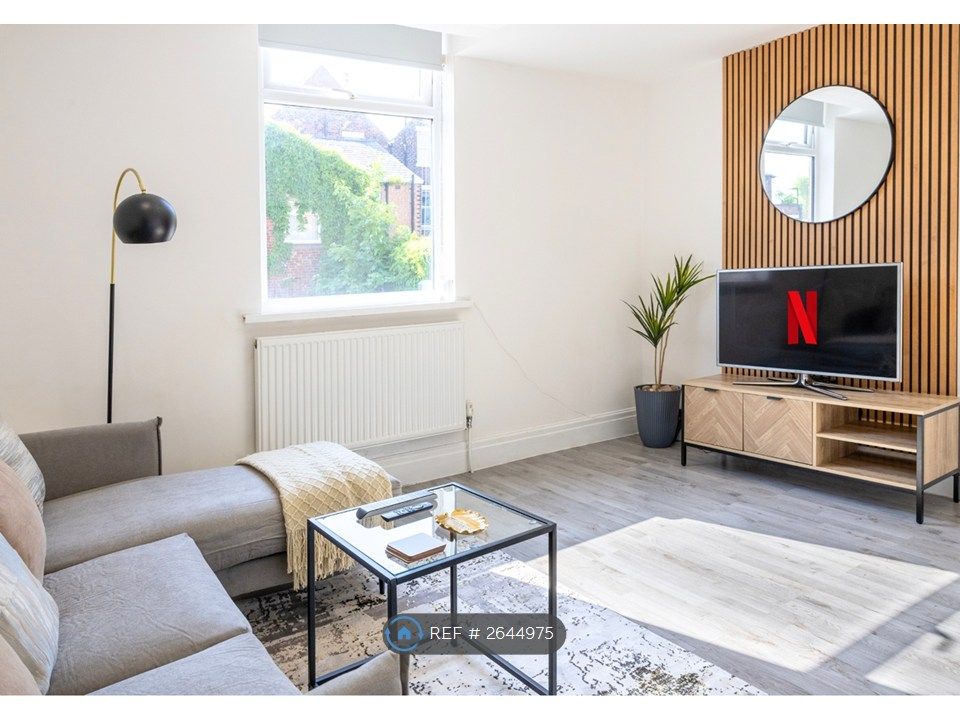 Property photo 1 of 27