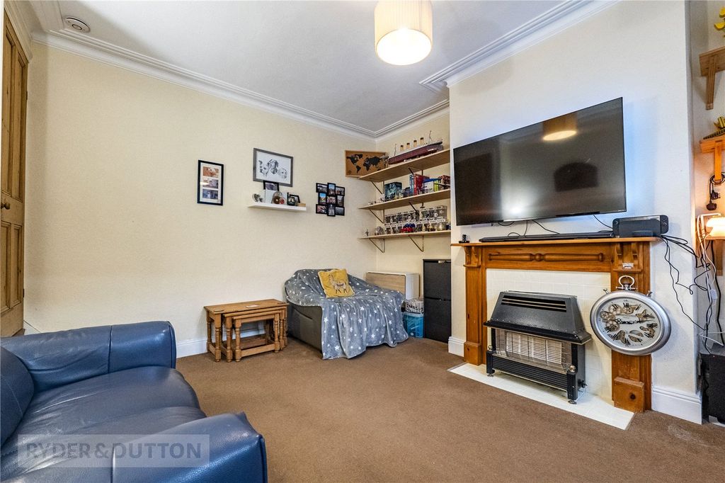 Property photo 3 of 15 Picture No. 05