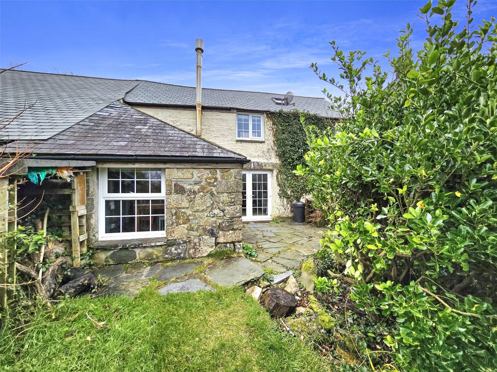 Property photo 2 of 18 Picture No. 25