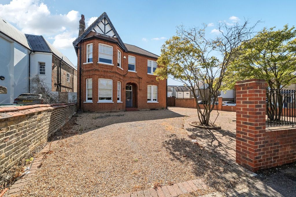 Property photo 1 of 20 Picture No. 23