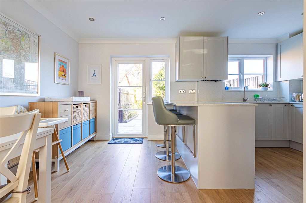 Property photo 2 of 14 Picture No. 02