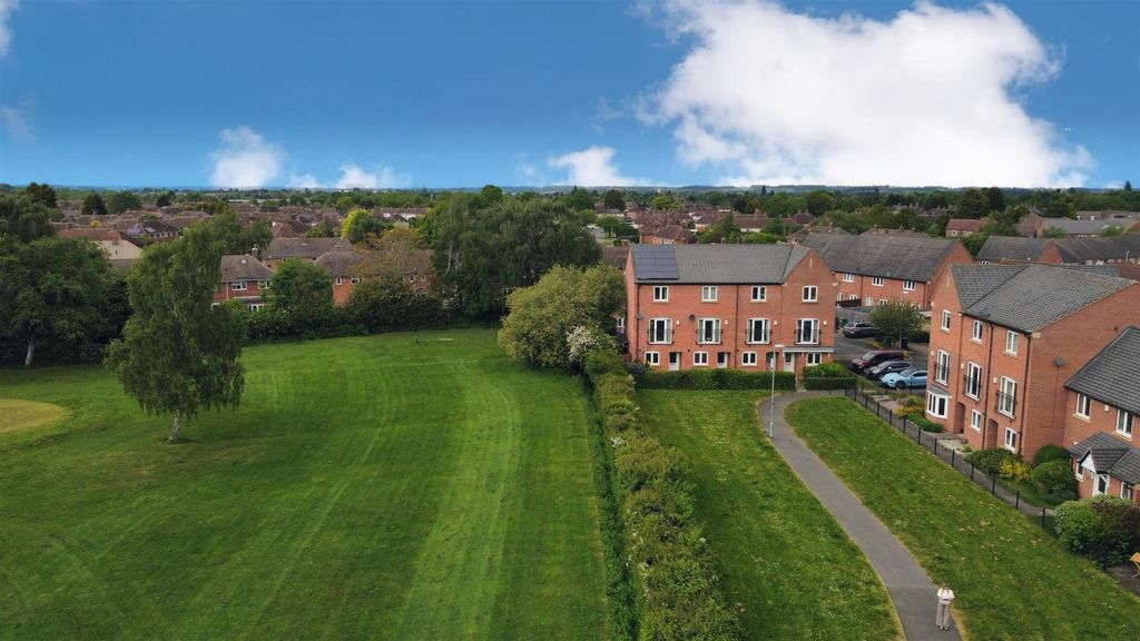 Property photo 1 of 29 1