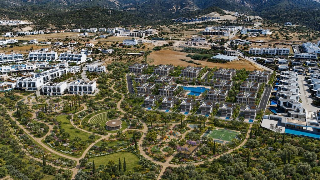 Property photo 3 of 19 Luxury One Bedroom Garden And Penthouse Apartments With Communal Swimming Pool And Facilties Image No 3