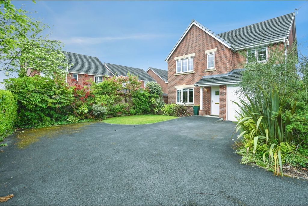 Property photo 1 of 25