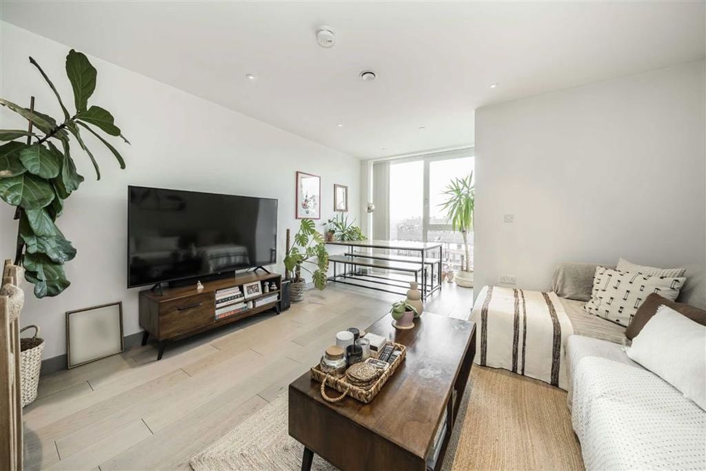 Property photo 3 of 7