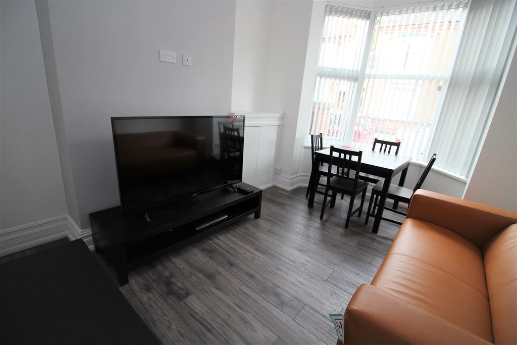Property photo 3 of 5 Img_3718.Jpg