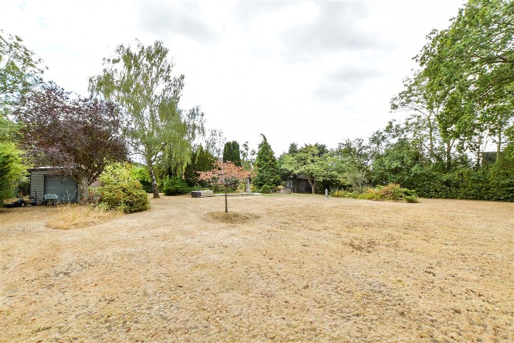 Property photo 2 of 16 Rear Garden