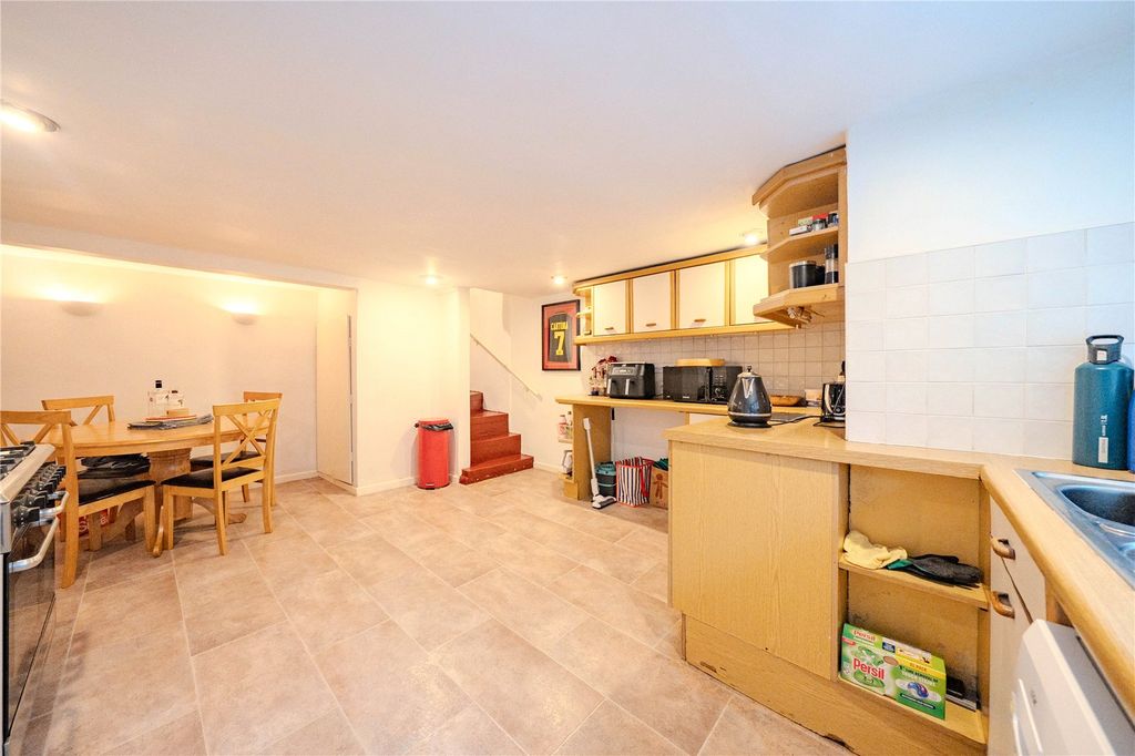 Property photo 2 of 15 Picture No. 15