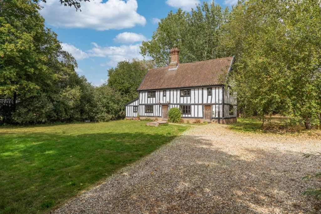 Property photo 1 of 30
