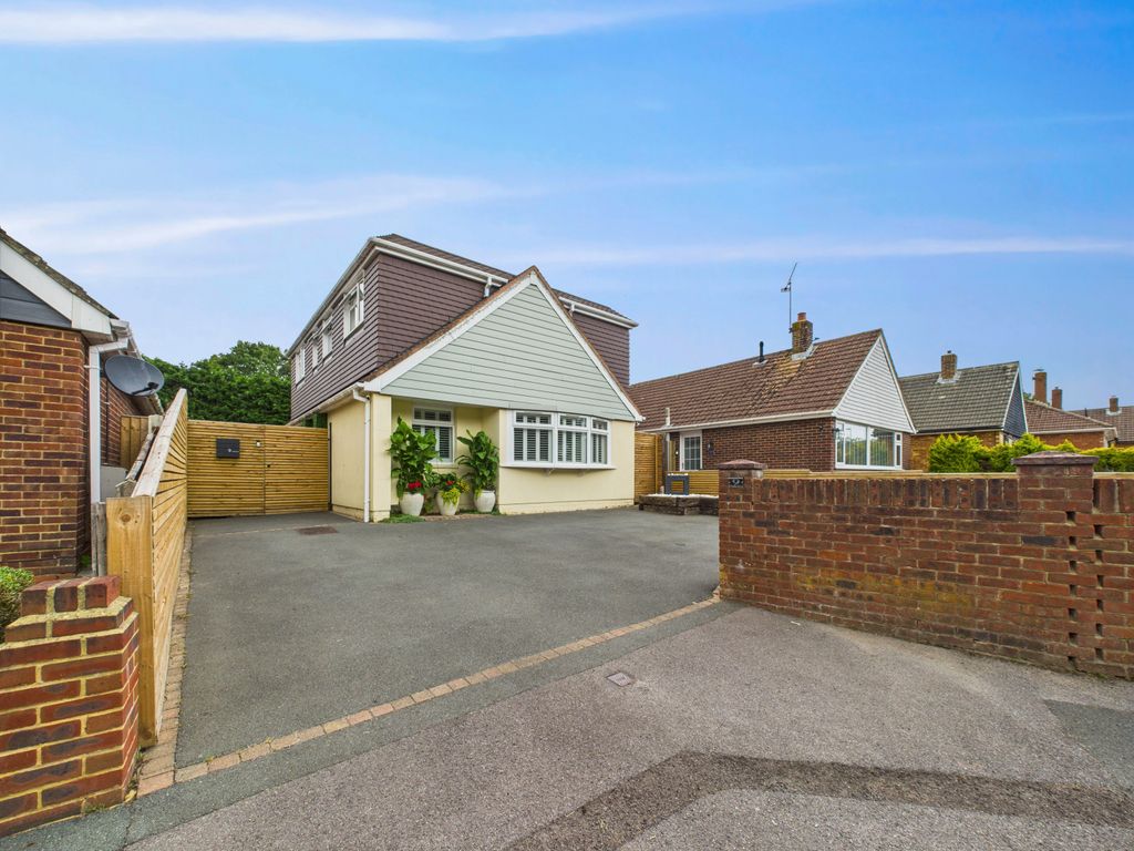 Property photo 1 of 18 4Â Bedroom Detached For Sale