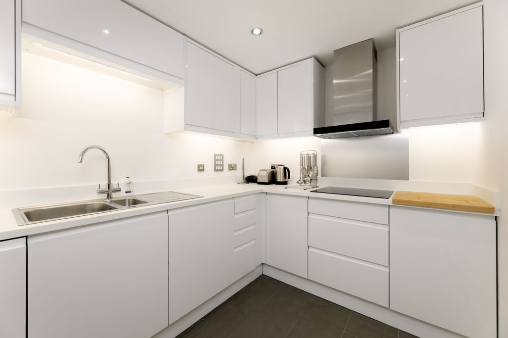 Property photo 2 of 16 Vanilla And Sesam...