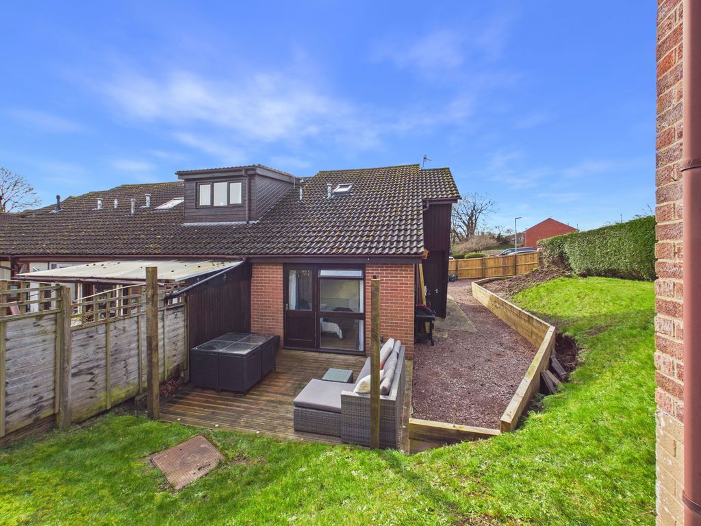 Property photo 2 of 13