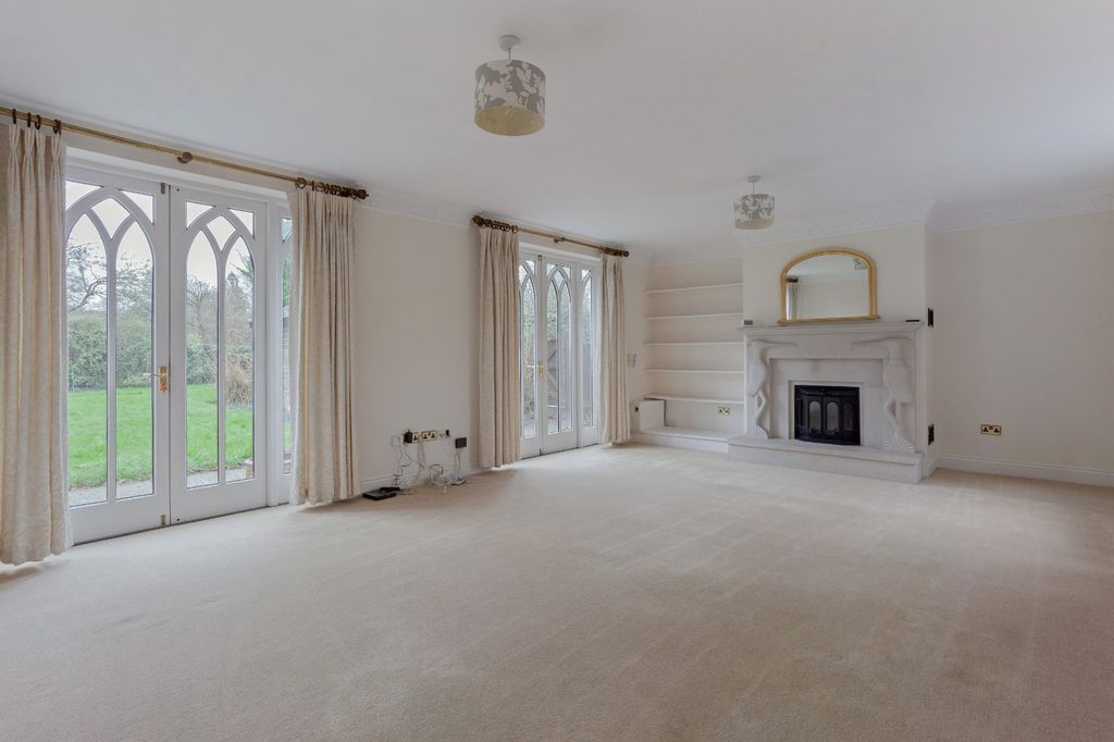 Property photo 2 of 21 Picture No. 06