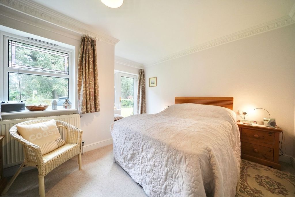 Additional image 14 of 2 bed flat for saleSutherland Court Gardens, Cromer NR27