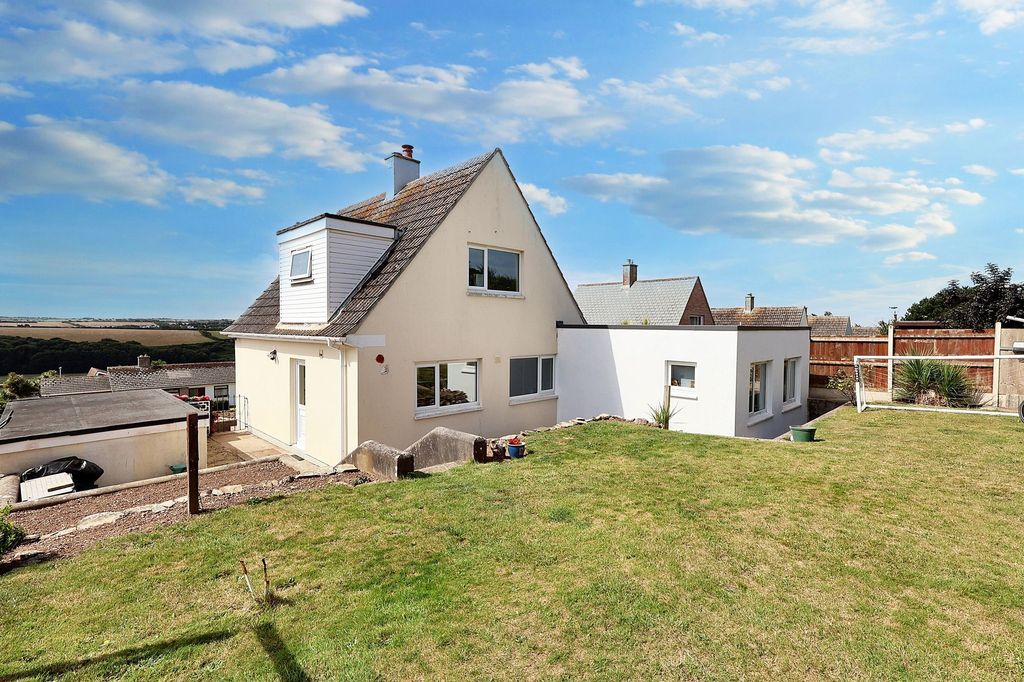 Property photo 2 of 34 External