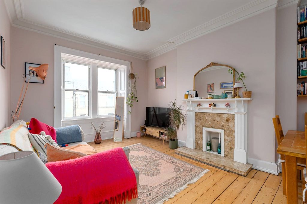 Property photo 2 of 20 Picture No. 05