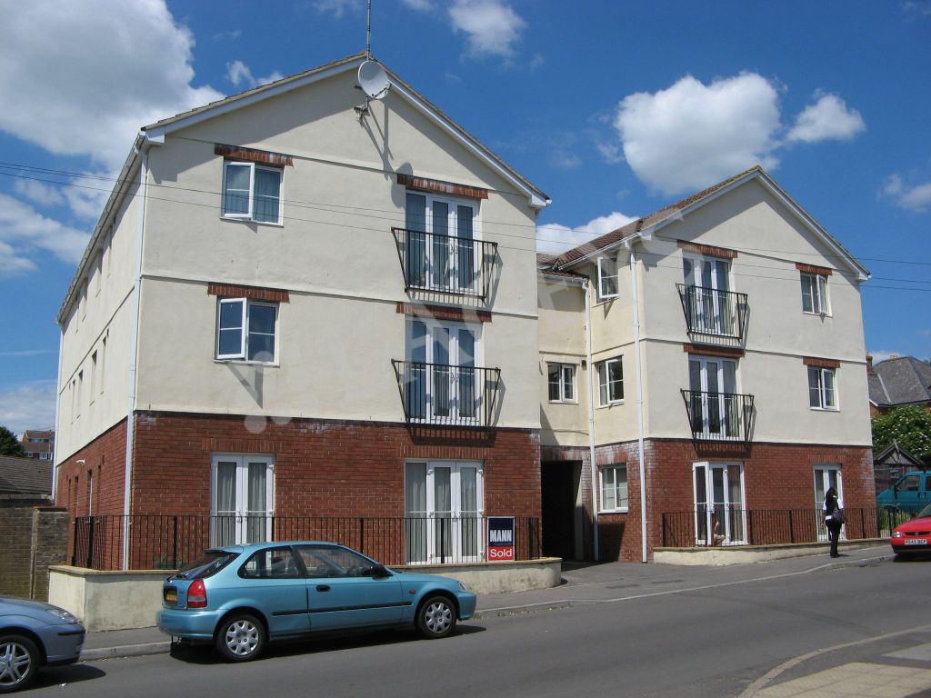 Property photo 1 of 6 Front-