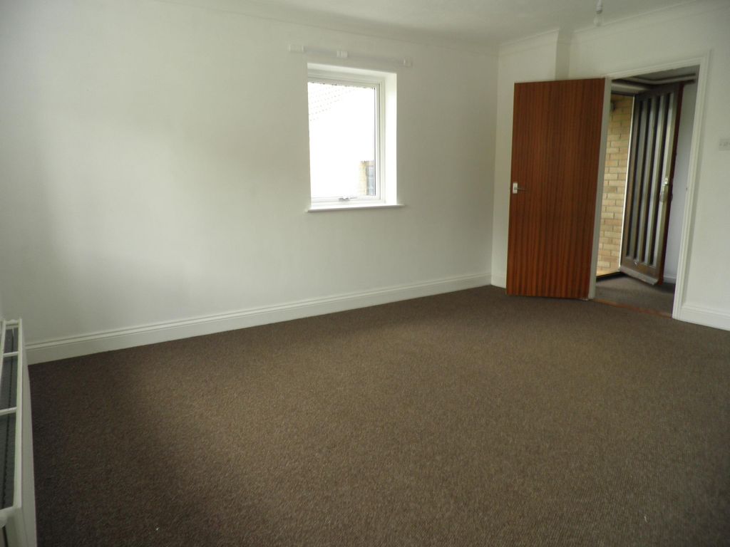 Property photo 2 of 9 Bedroom 1
